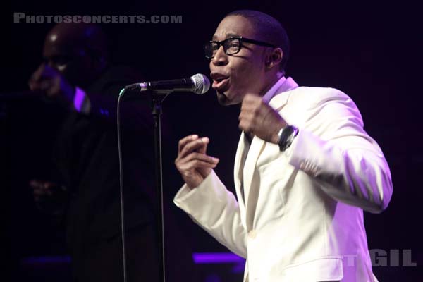 RAPHAEL SAADIQ - 2009-04-14 - PARIS - Le Bataclan - 